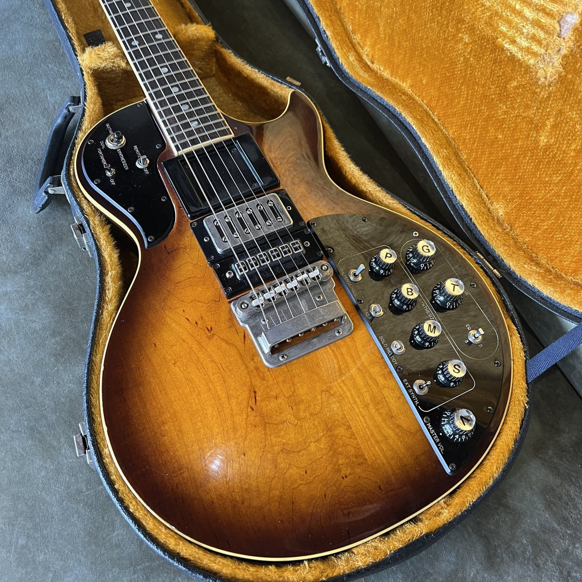 Roland GR-500 Guitar Synthesizer & Controller