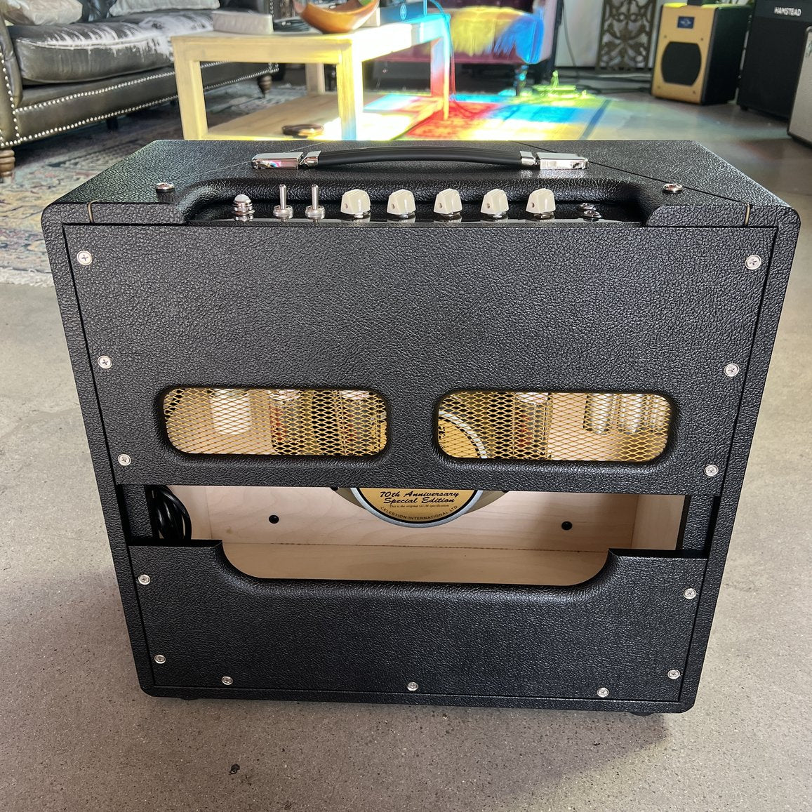 Divided by 13 AMW 39 Combo - Black Bronco Tolex / Black V