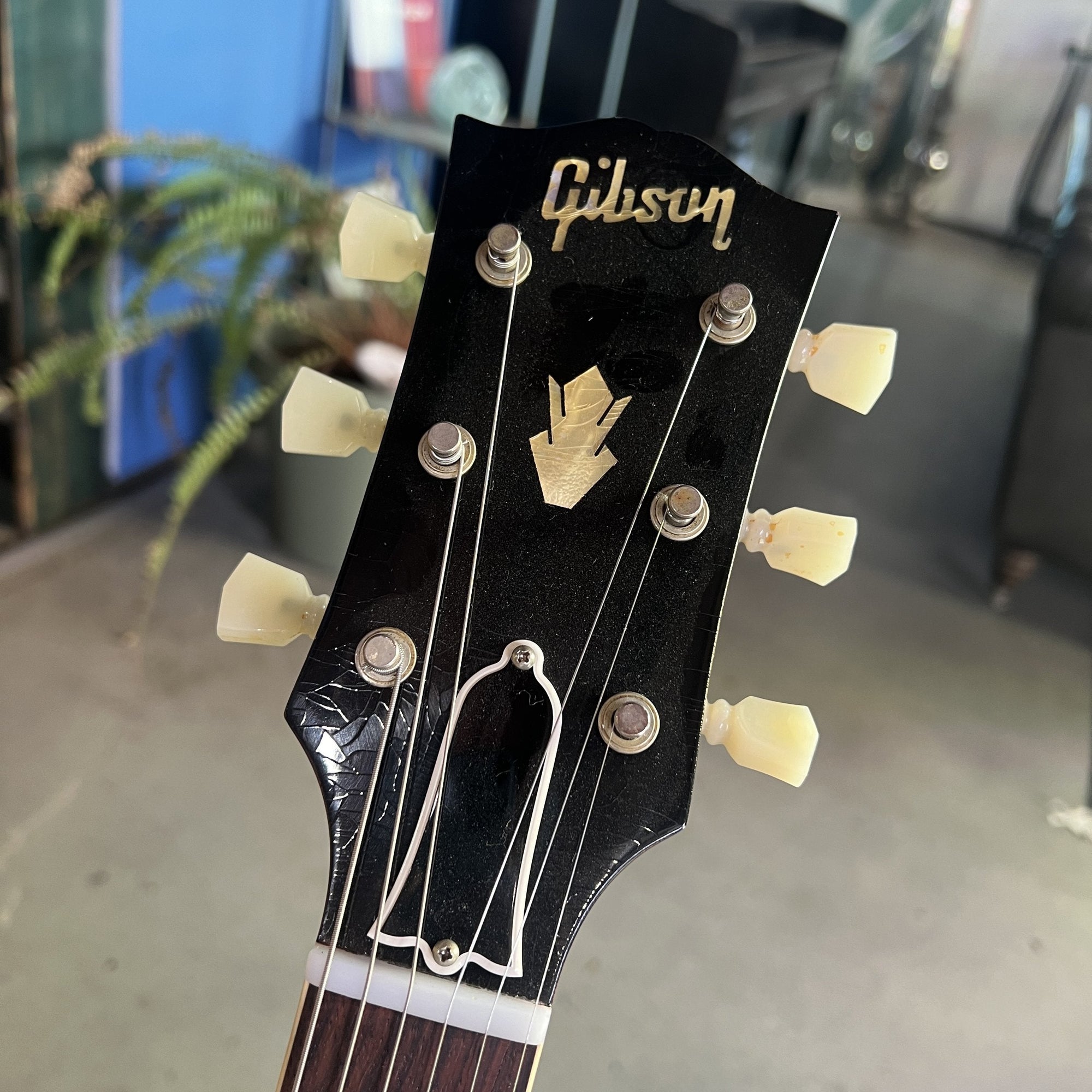 Gibson Custom 1964 SG Standard Reissue w/ Maestro Electric Guitar - Murphy Lab Ultra Light Aged Cherry Red