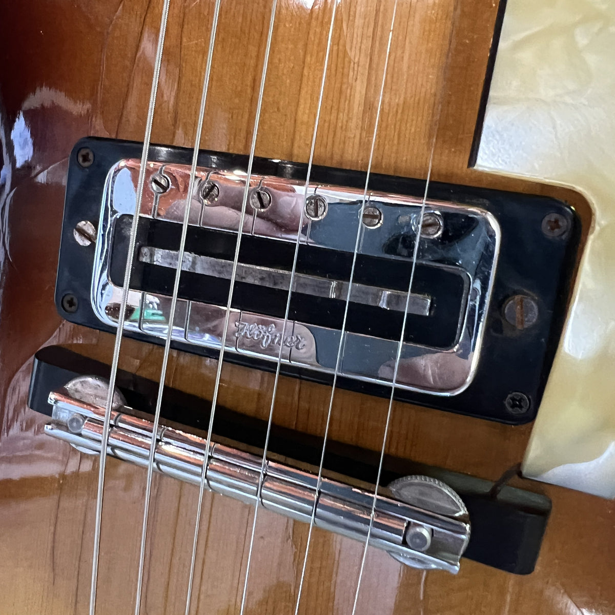 Hofner 459 Violin Guitar - Mid-60s - Sunburst