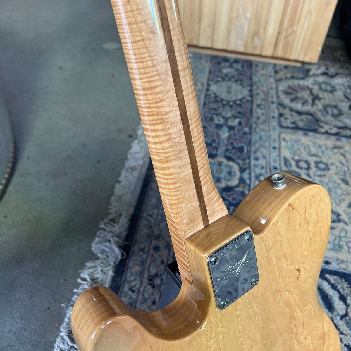 2006 Fender Custom Shop American Custom Telecaster – Natural with Figured Flame Maple Neck (7lbs 3.3oz)