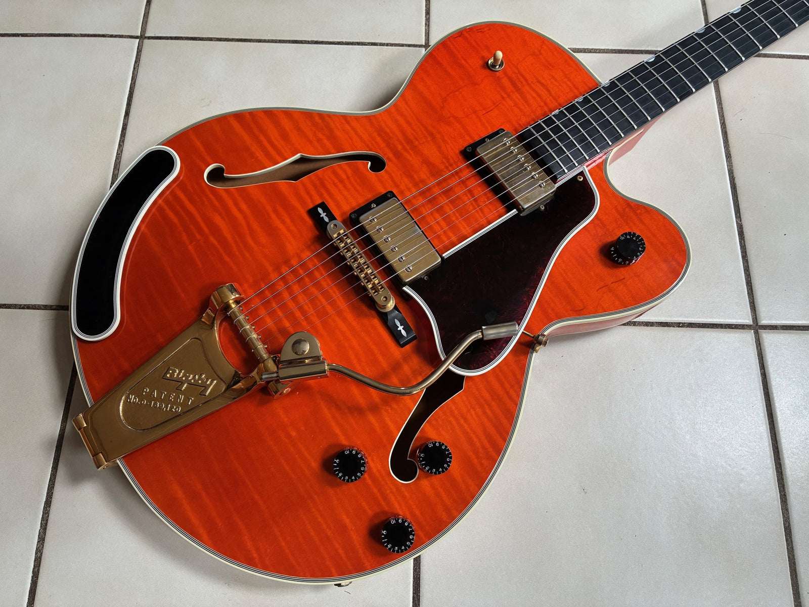 Vintage 1993 Gibson Chet Atkins Country Gentleman