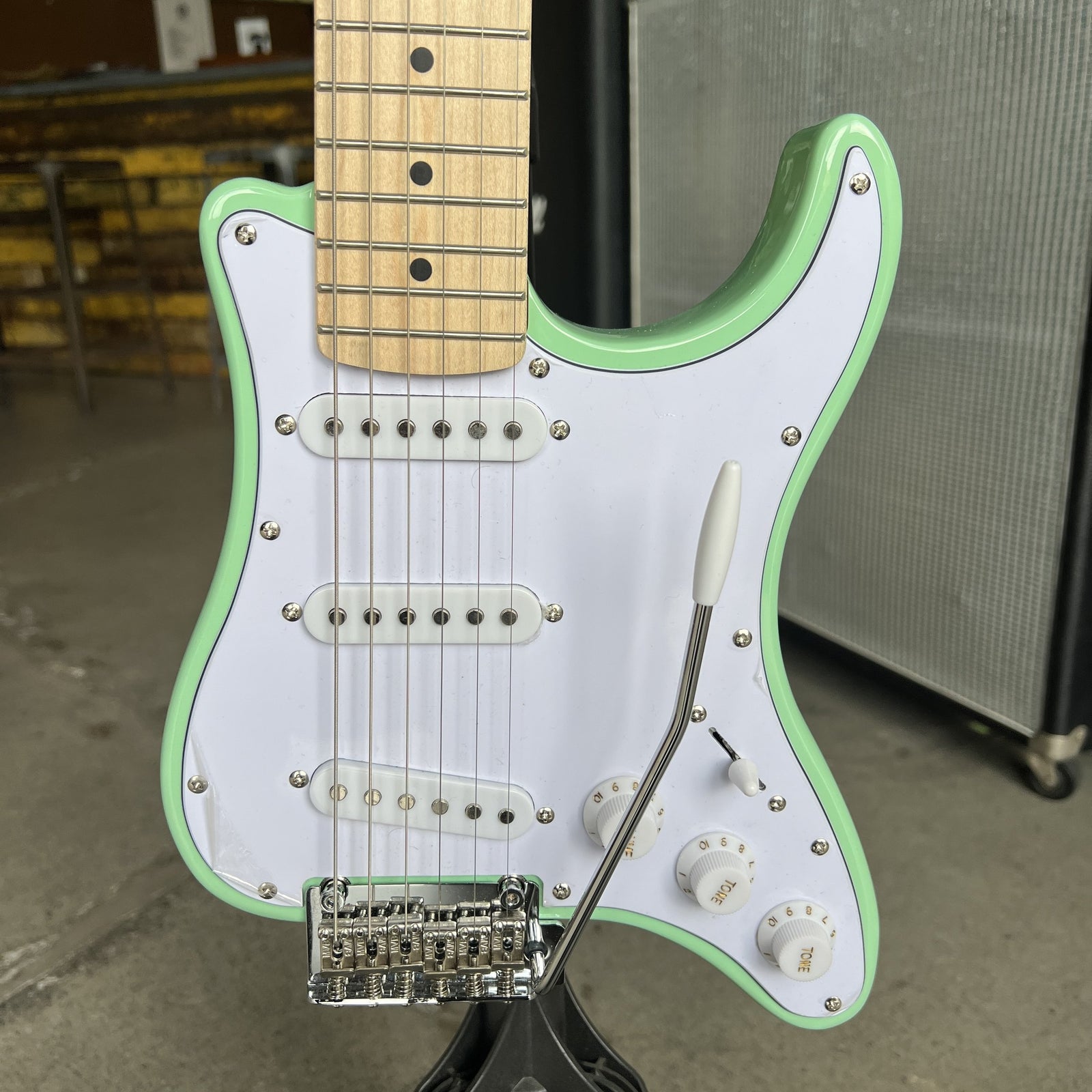 Traveler Guitar Travelcaster SSS Deluxe - Surf Green