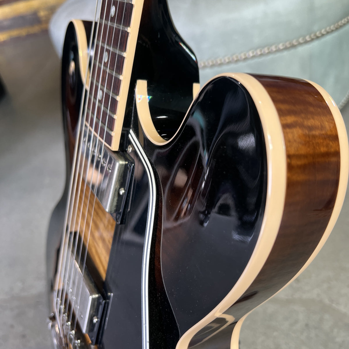 2005 Gibson ES-335 Dot Reissue – Figured Sunburst (Nashville Build)