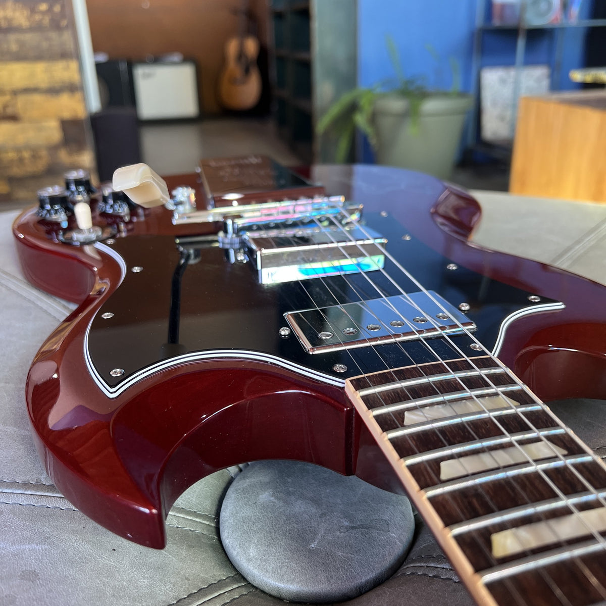 Robby Kreiger Owned Gibson 50th Anniversary SG Robby Krieger Signature (2012) – The Doors, Maestro Vibrola