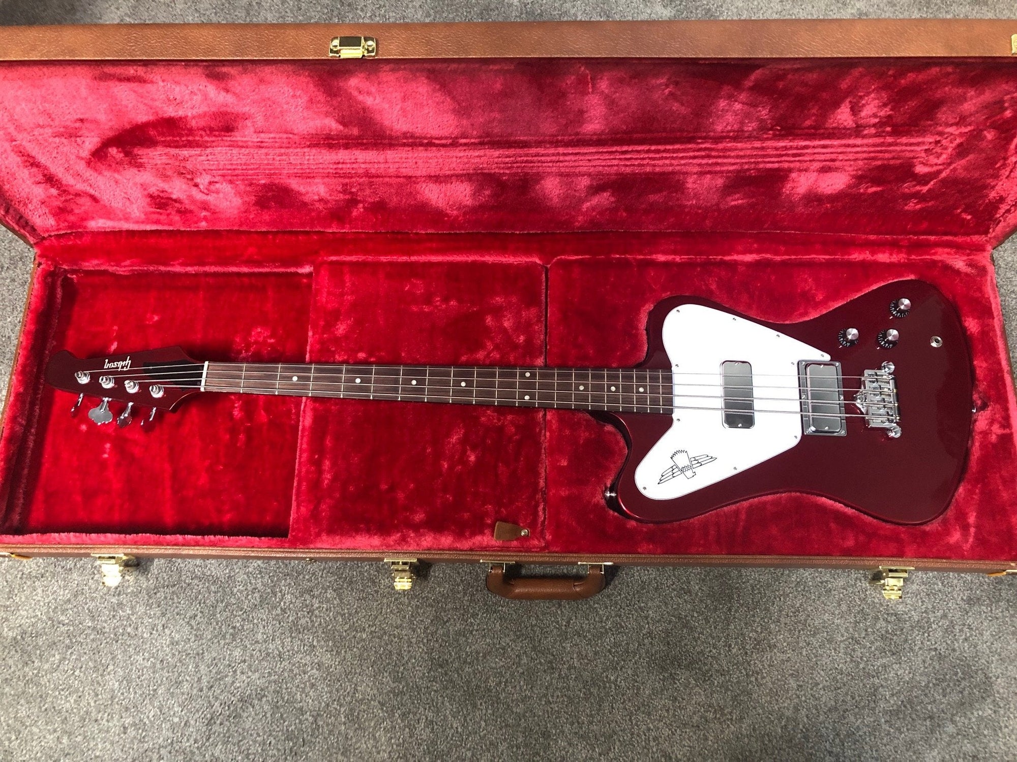 2020 Gibson Thunderbird Bass - Sparkling Burgundy Metallic