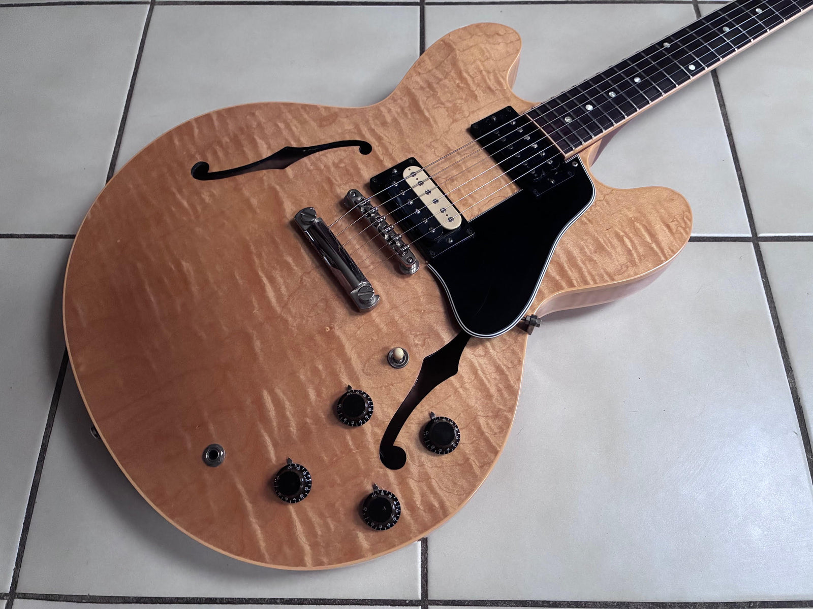 Vintage 1996 Gibson ES-335 Electric Guitar & Case | Flame Maple