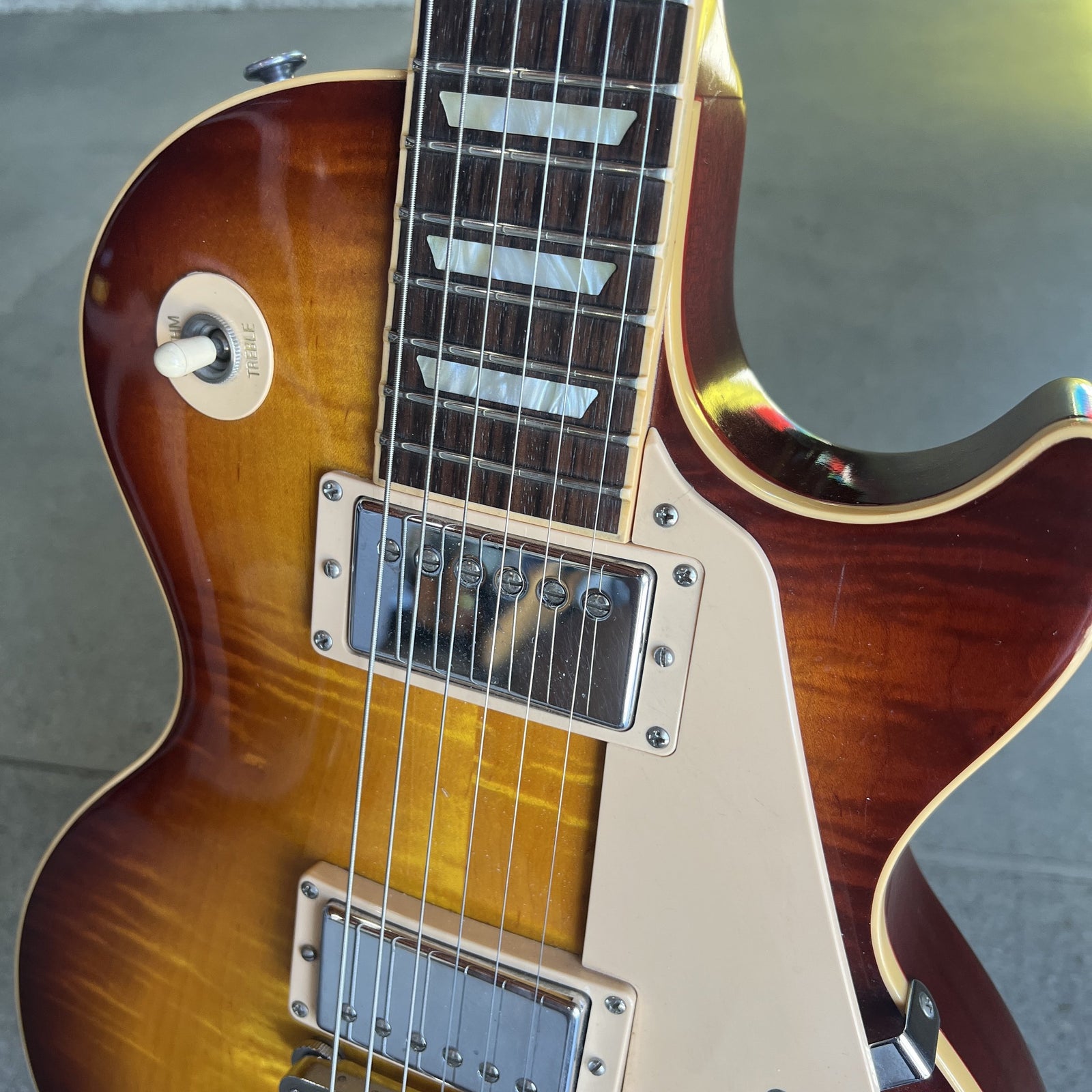 2009 Gibson Les Paul Traditional Figured Maple Top - Very Good Condition