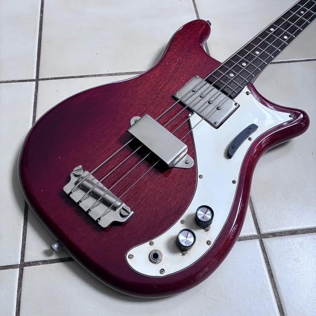Vintage 1964 Epiphone Newport Bass Guitar & Case