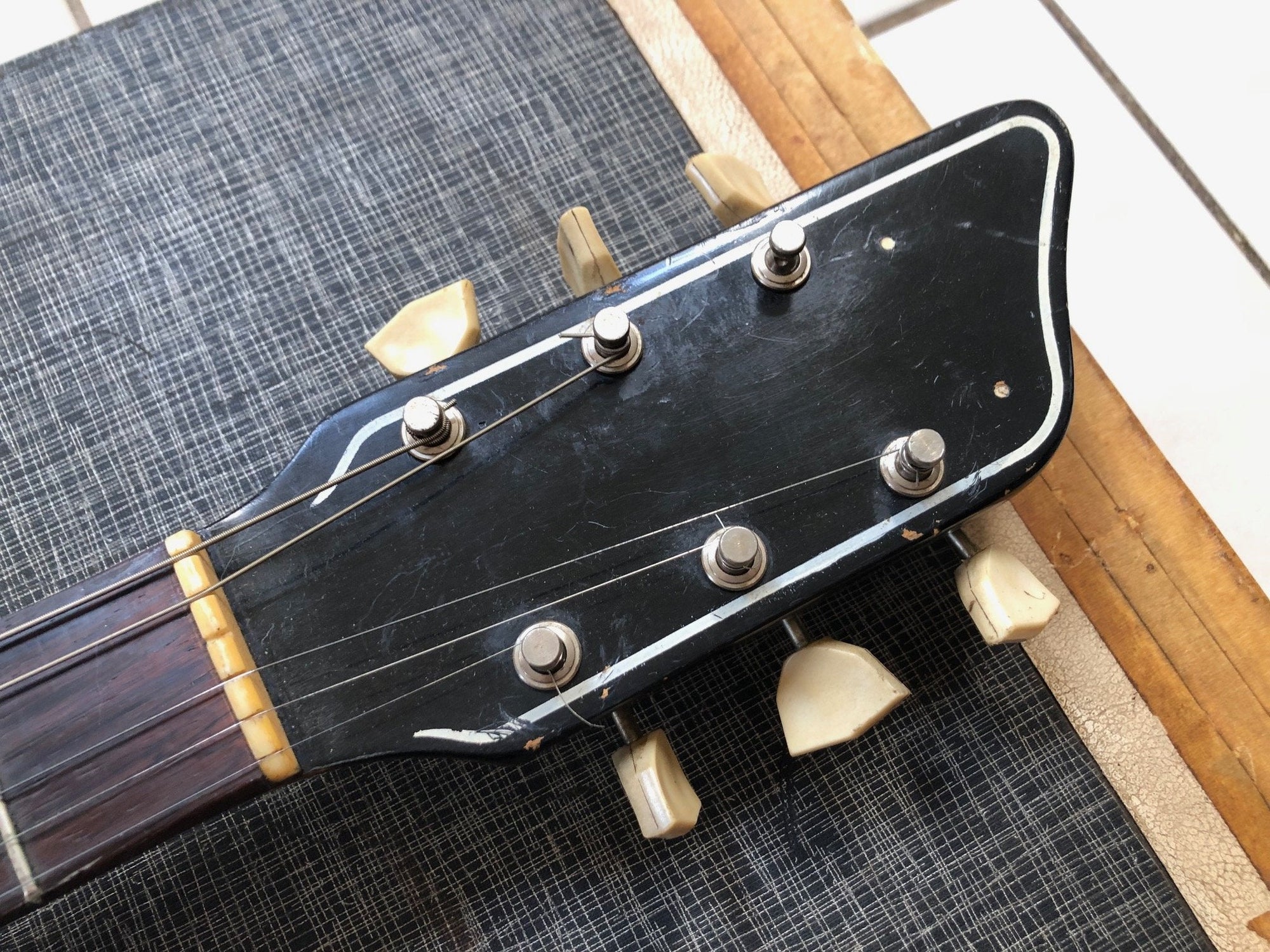 Vintage 1962 Supro Valco Dual Tone Electric Guitar and Case