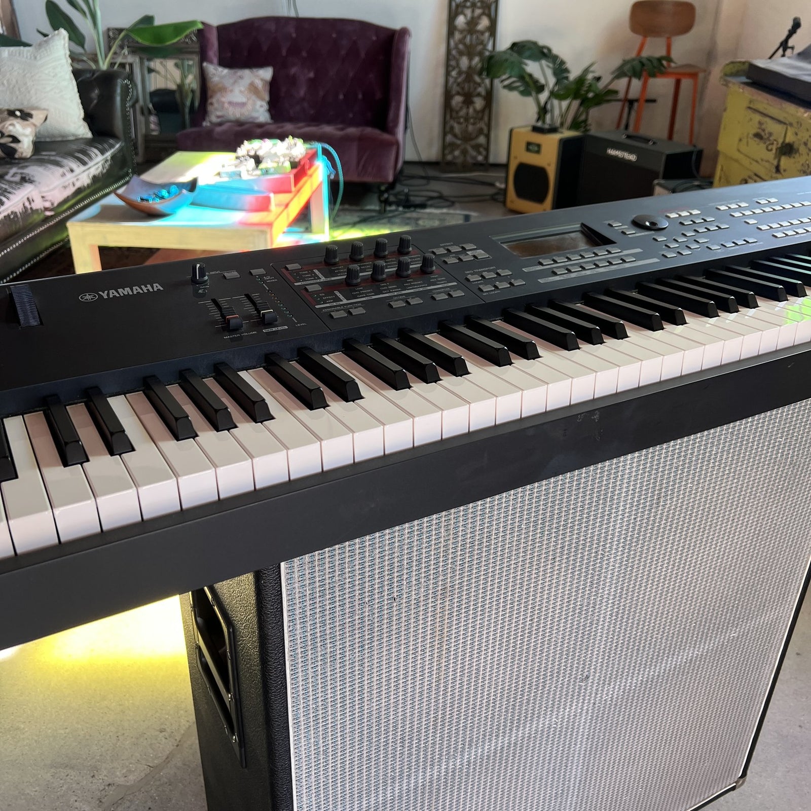 Yamaha MOXF8 Music Production Synthesizer / Workstation