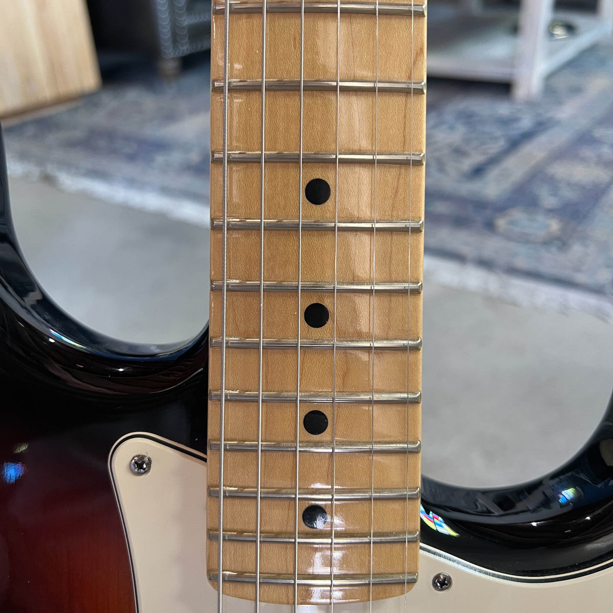 2008 Fender American Standard Stratocaster – 3-Color Sunburst with Maple Fingerboard (Excellent Condition)