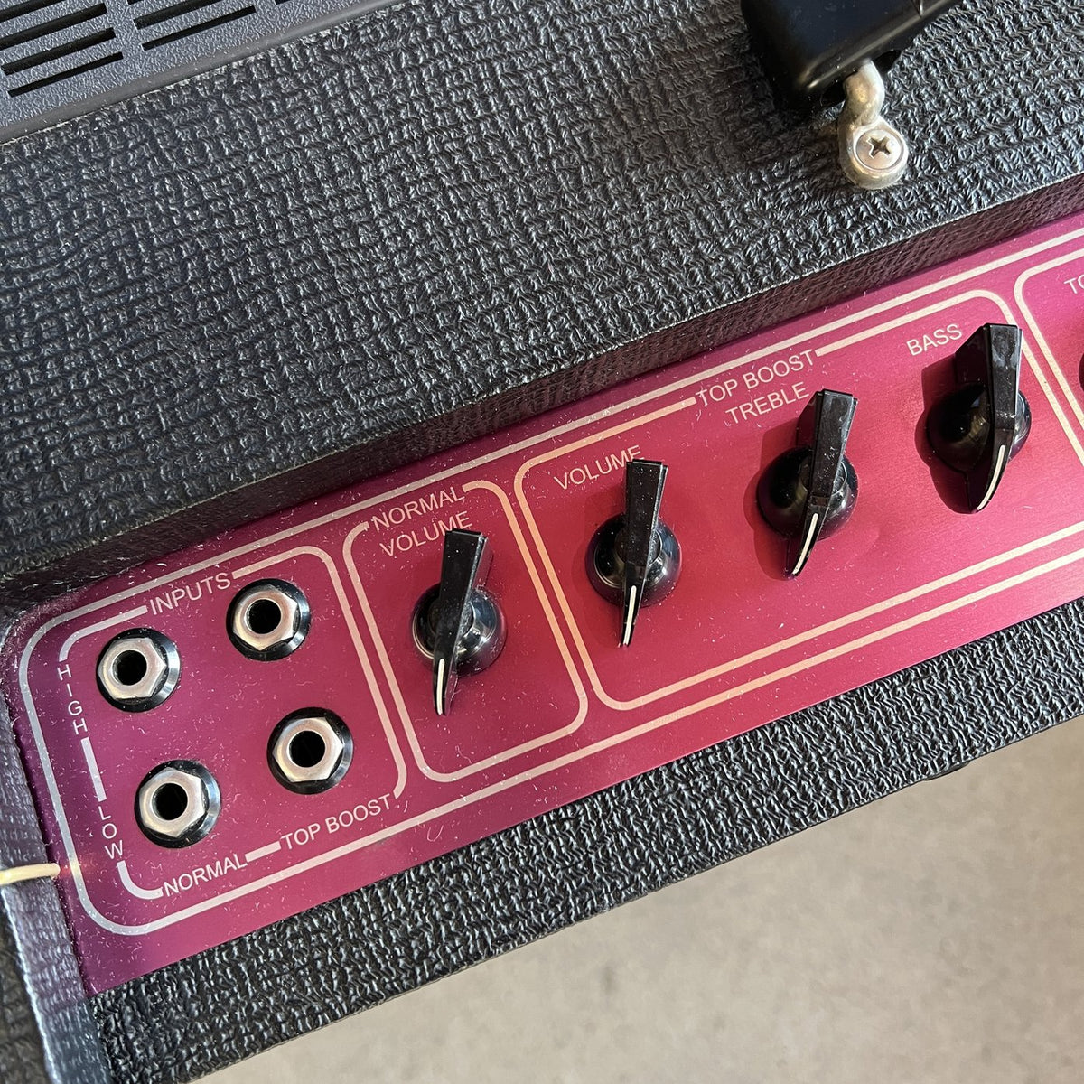 Vox AC30C2 - Celestion Greenbacks - 2011