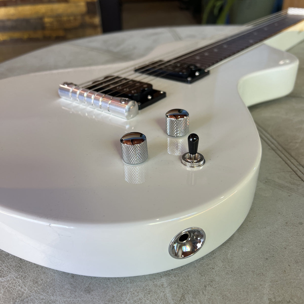 Asher Electro Hawaiian Junior Lap Steel Guitar - Antique White | Cottonwood Music Emporium