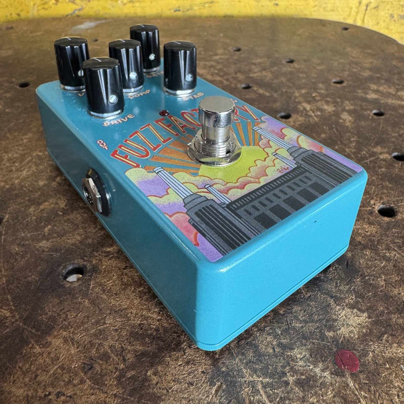 ZVEX Effects - Vexter Series Fuzz Factory - Vertical