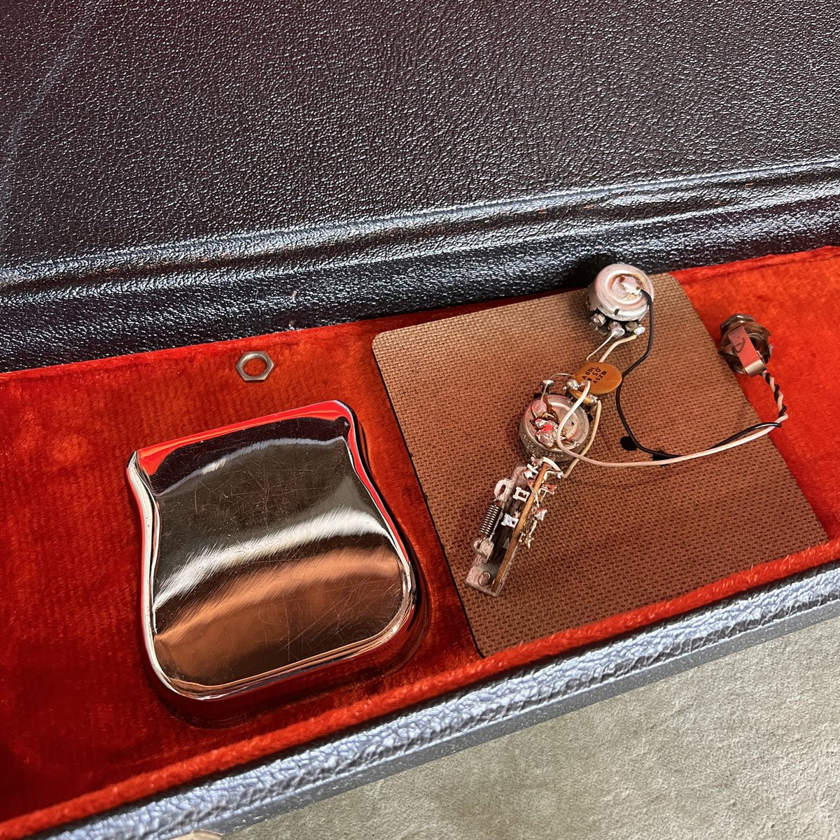 1975 Fender Telecaster Sunburst w/ Rosewood Board