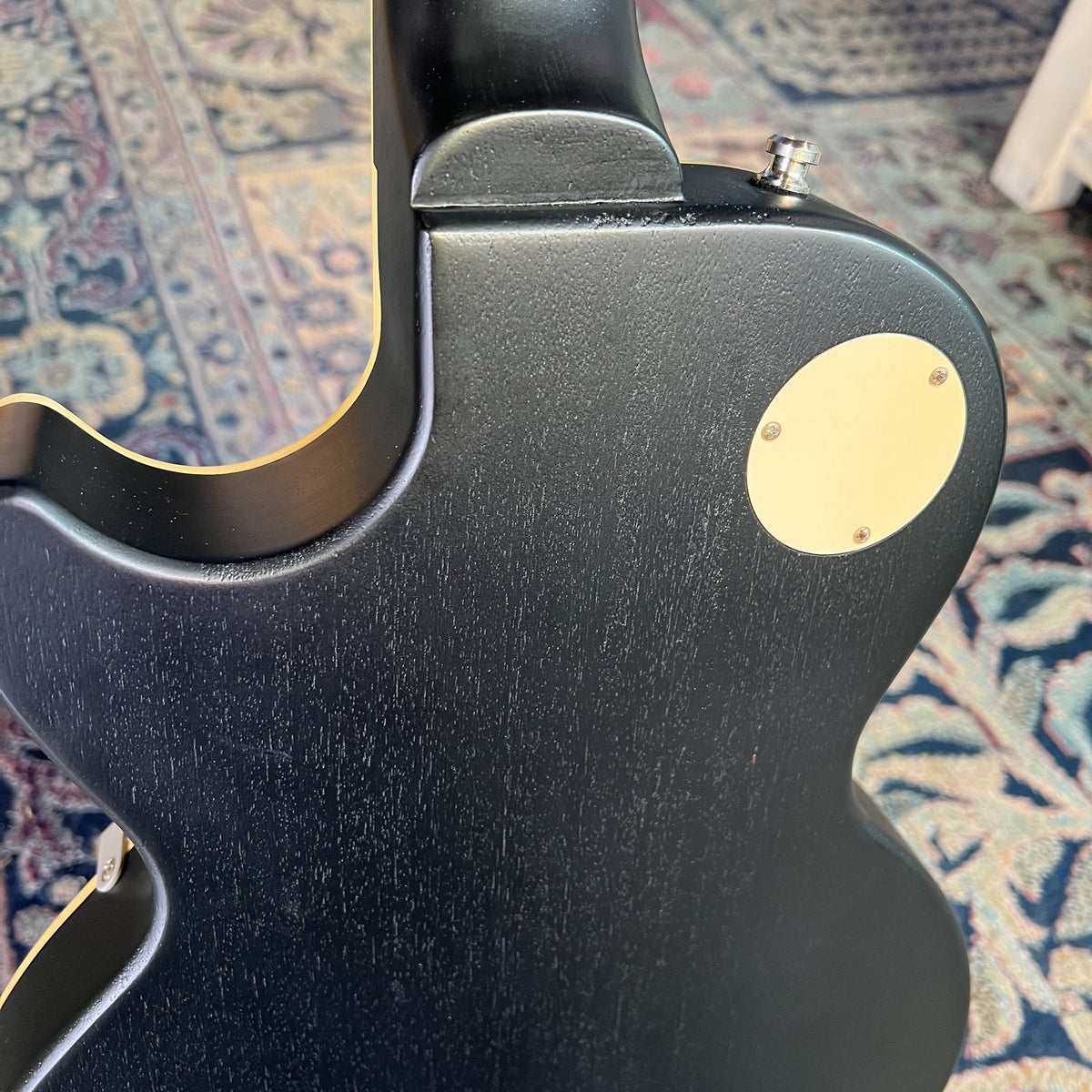 2014 Epiphone Les Paul Traditional Pro in Silverburst | Includes Hardshell Case