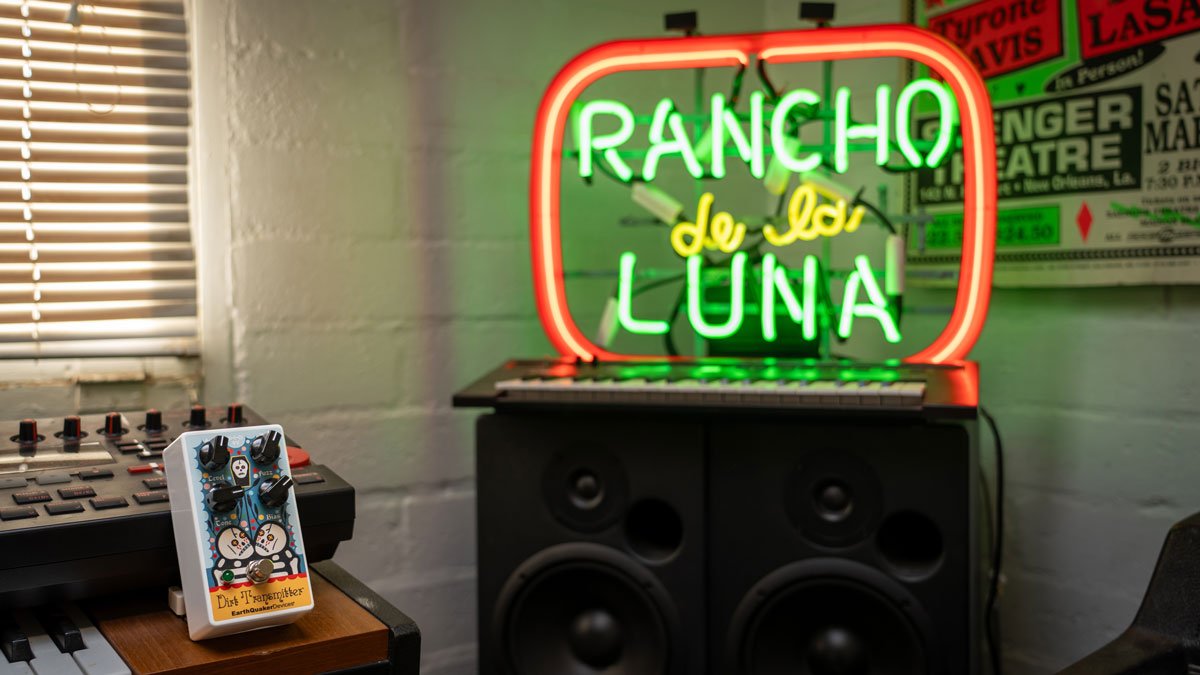 EarthQuaker Devices Dirt Transmitter V2 - Rancho De La Luna Limited Edition