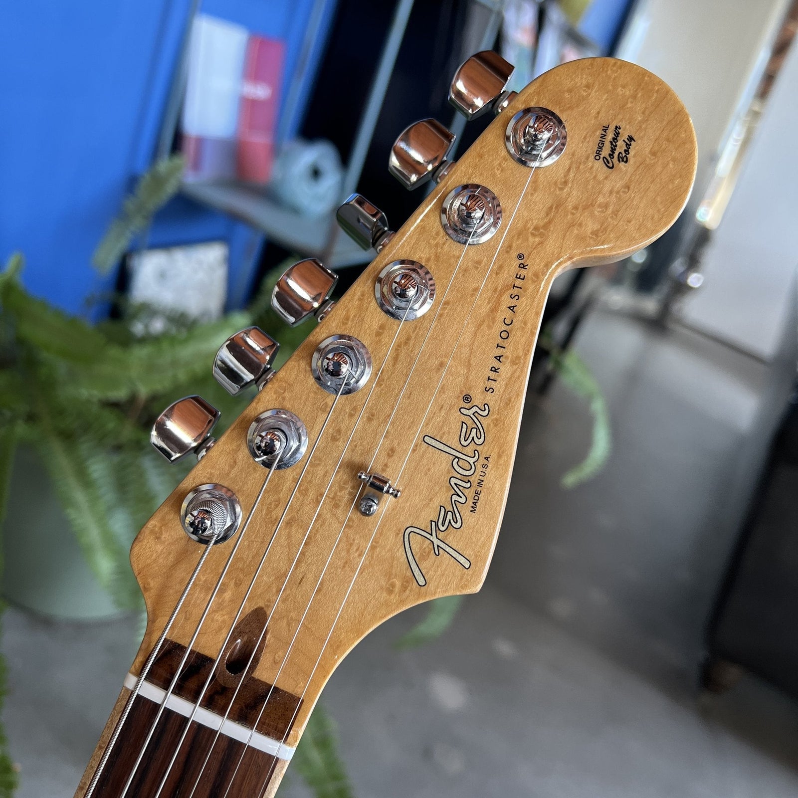 Fender Select Stratocaster Exotic Quilt - 2014