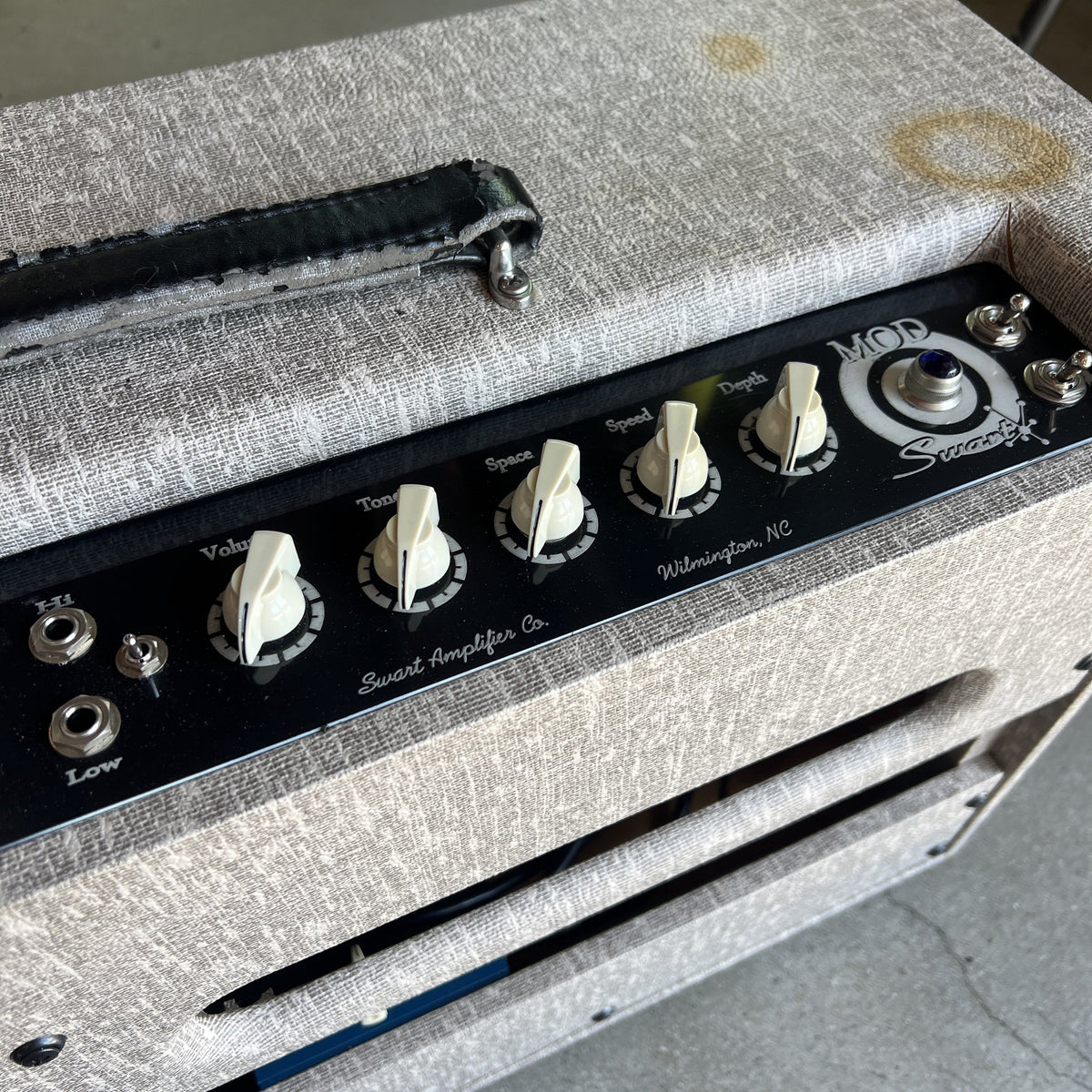 Swart MOD 84 15-Watt Hand-Wired Tube Combo Amp – Brown Western Stripe (w/ Night Light Jr. Attenuator)