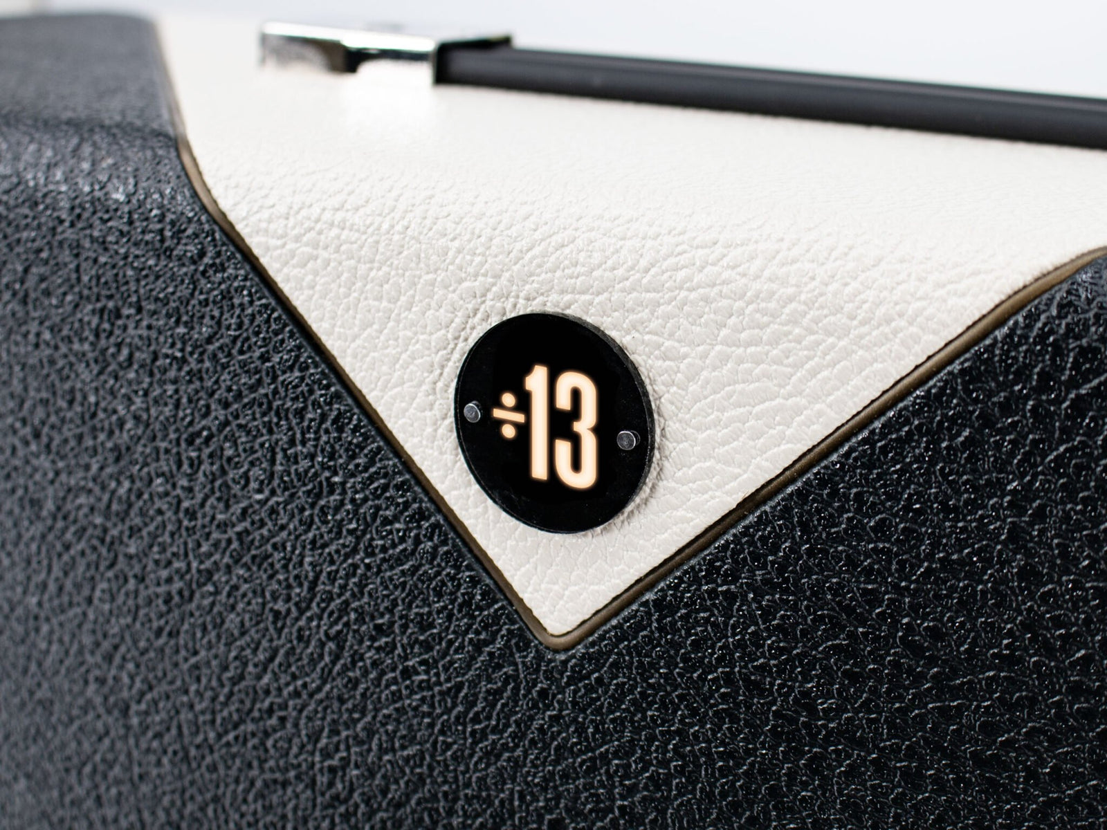 Divided by 13 CCC 9/15 Head - Black Bronco Tolex / Cream V