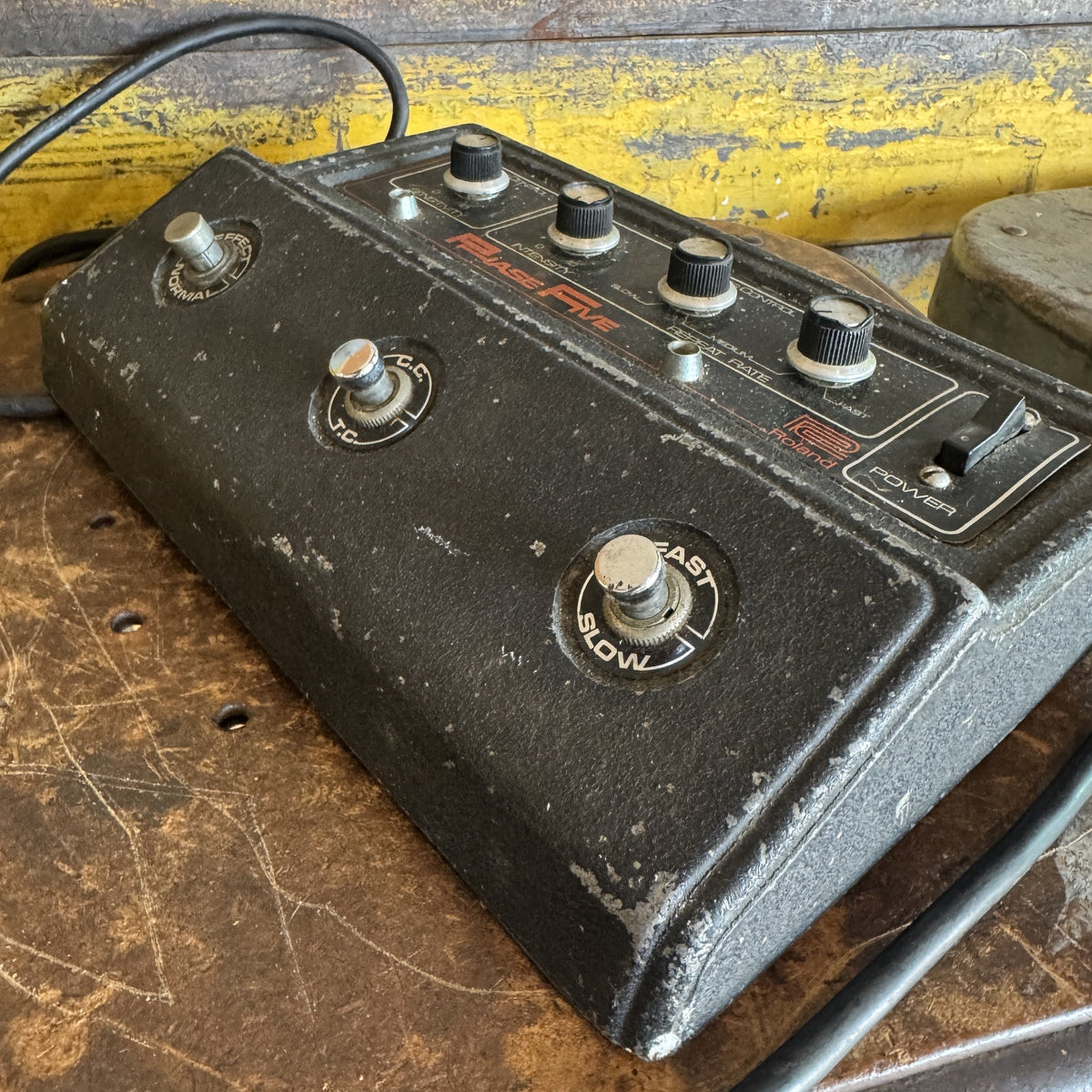 Roland AP-5 Phase Five