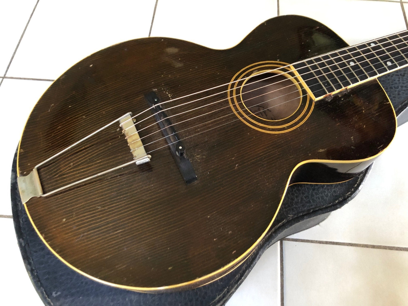 Vintage 1924 Gibson L-1 Archtop Acoustic Guitar