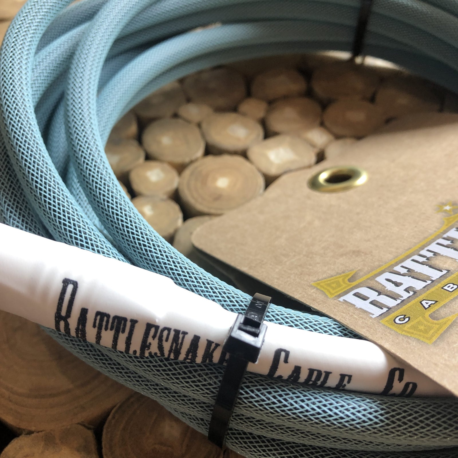 Rattlesnake Cable Company 10' Retro Sea Foam Guitar Cable - Mixed Plugs