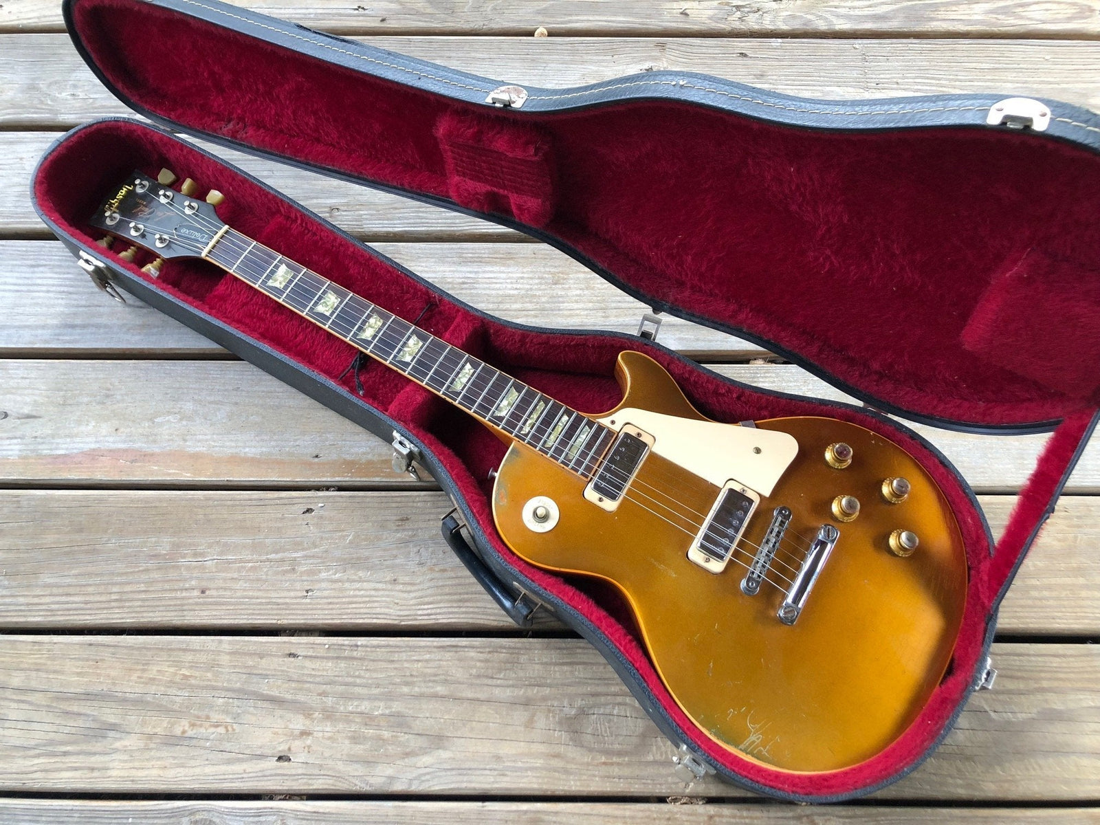 Vintage 1975 Gibson Les Paul Deluxe Goldtop Guitar
