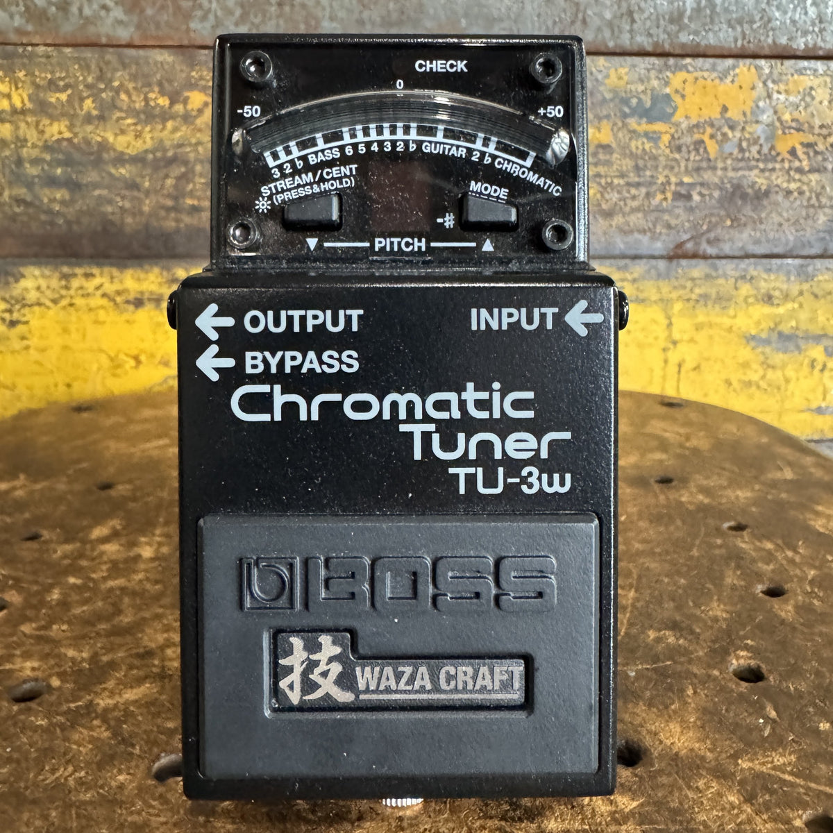 BOSS Waza Craft TU-3w Tuner