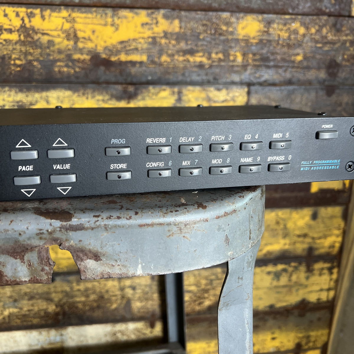 Alesis QuadraVerb 20k Bandwidth Simultaneous Digital Effects Processor - Excellent Condition