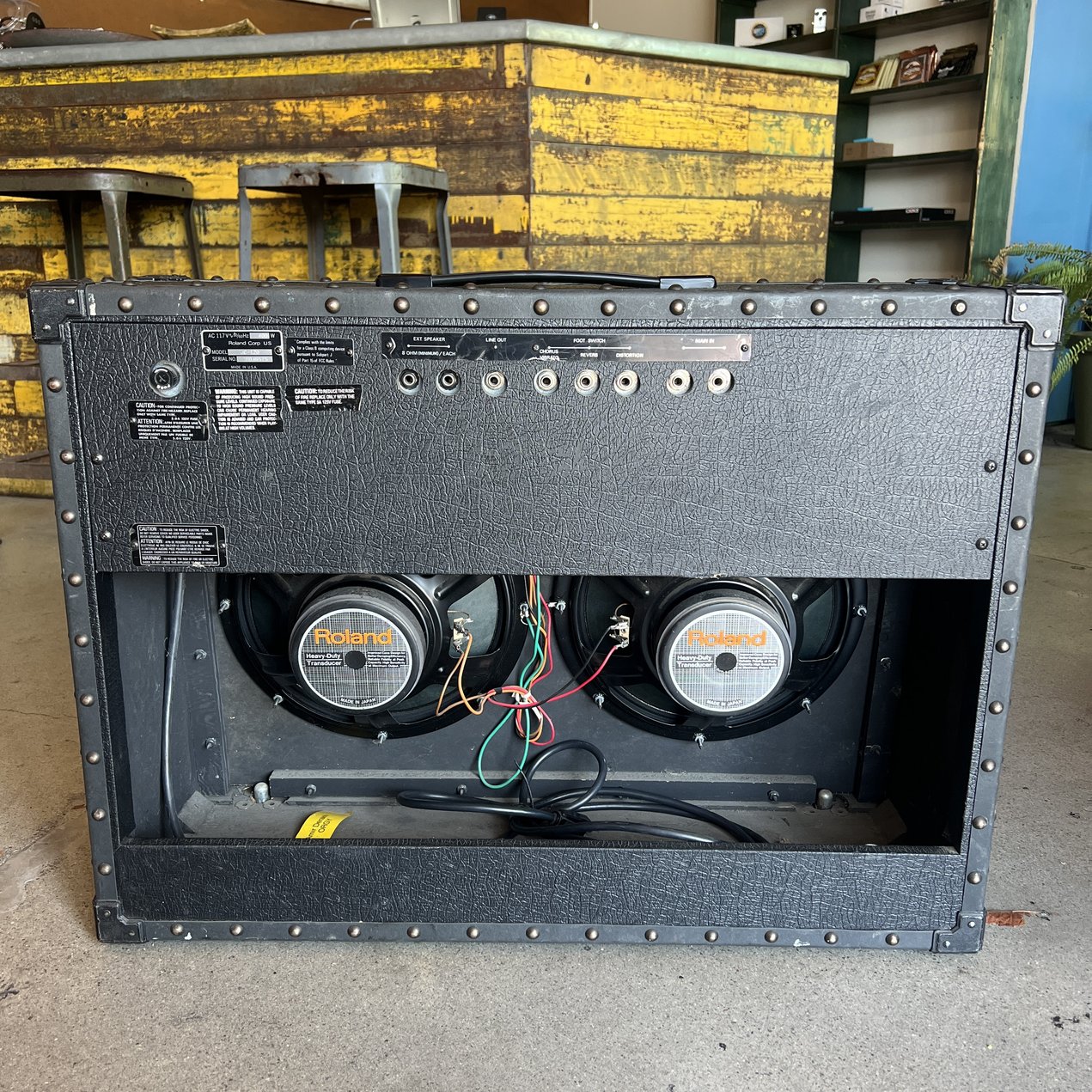 Roland JC-120 Jazz Chorus 2-Channel 120-Watt 2x12" Guitar Combo