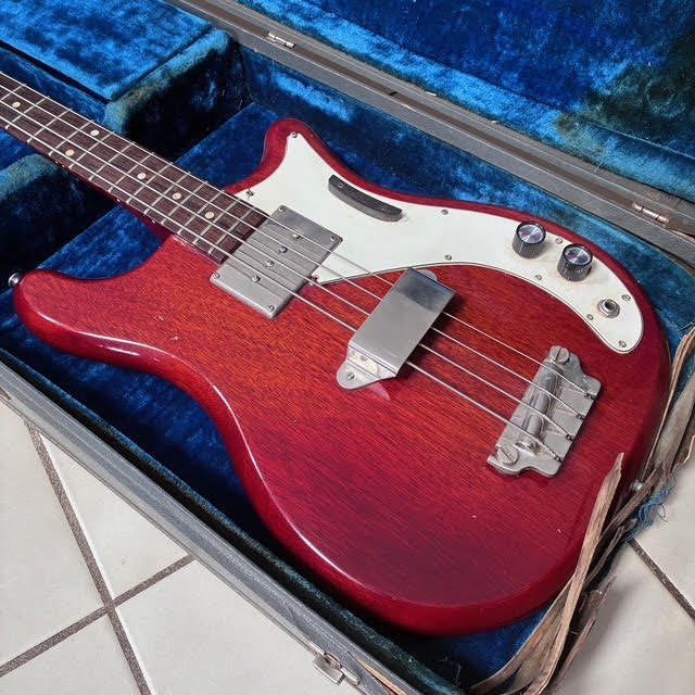 Vintage 1964 Epiphone Newport Bass Guitar & Case