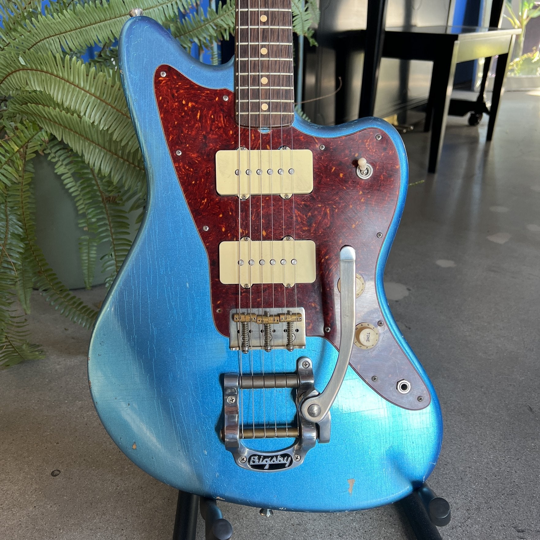 TMG Guitar Co. Ronnie Scott - Pelham Blue - 2019