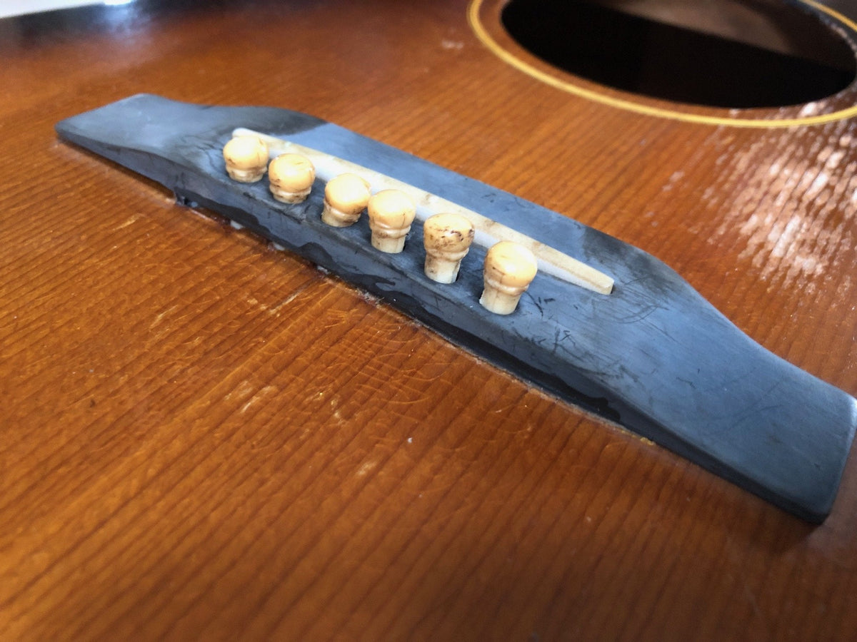 Vintage 1965 Gibson LG-1 Acoustic Guitar