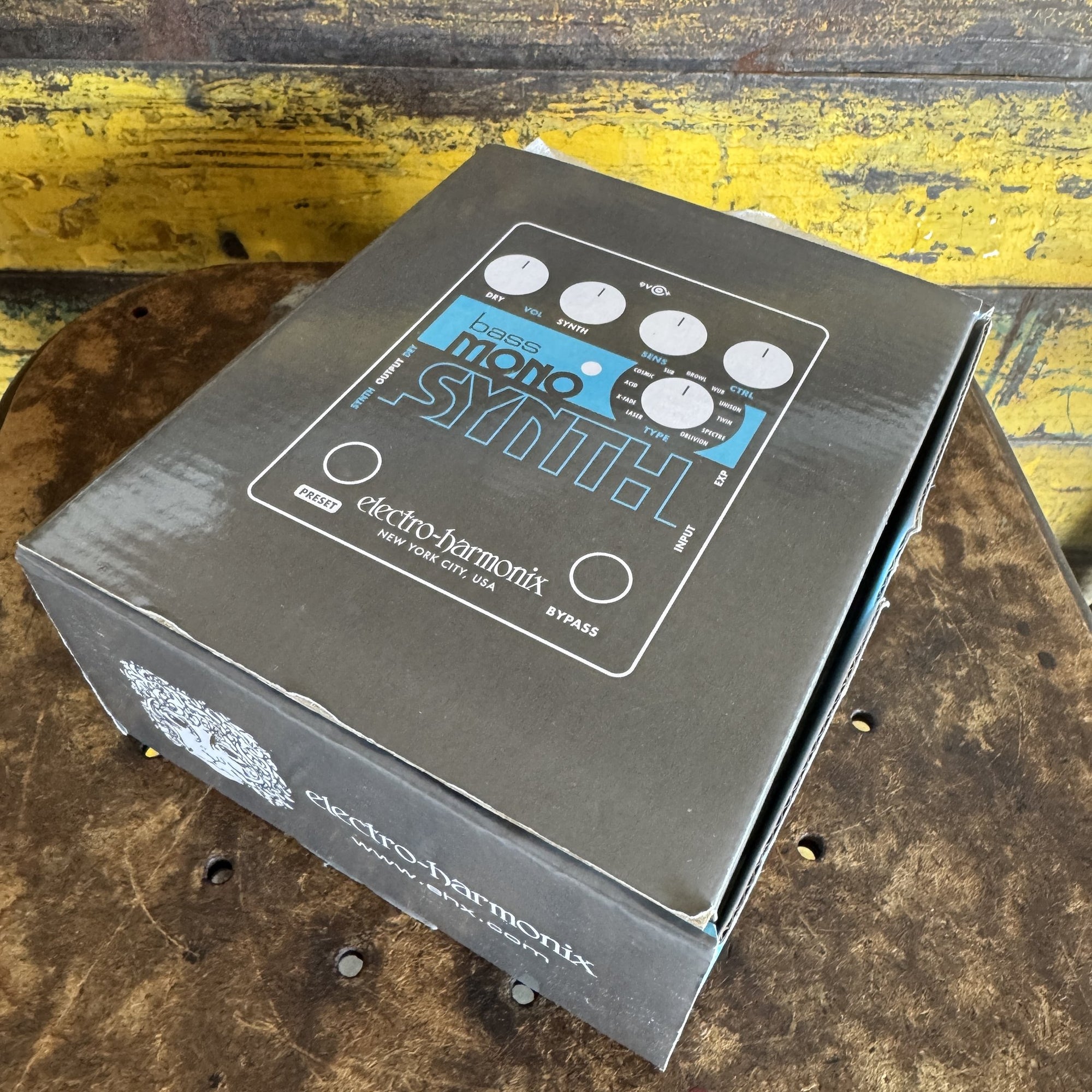 Electro-Harmonix Bass Mono Synth