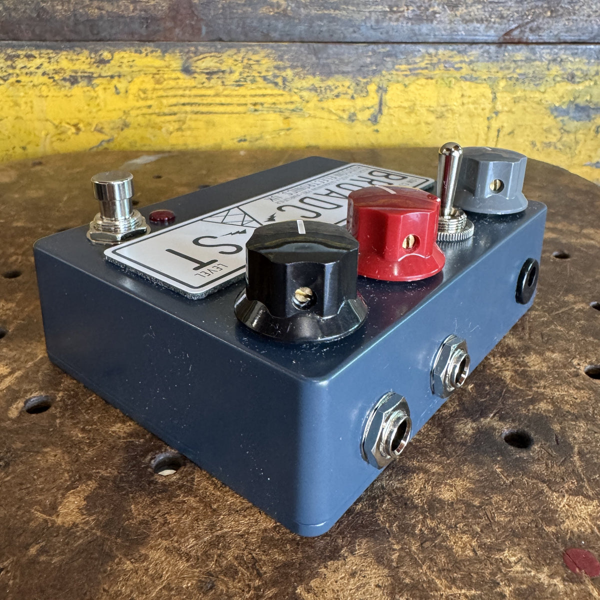 Hudson Electronics Broadcast 24V