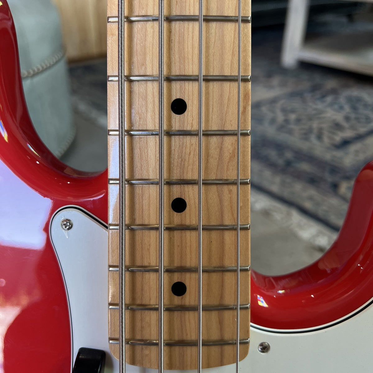 Fender Made in Japan (MIJ) Limited International Color Precision Bass – Morocco Red (2023)