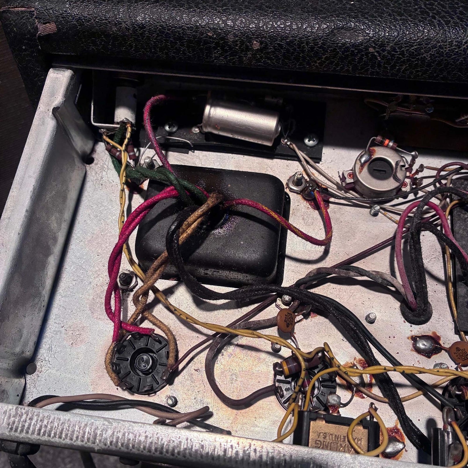 1970 Fender Deluxe Reverb "Silverface" – Vintage Hand-Wired Tone