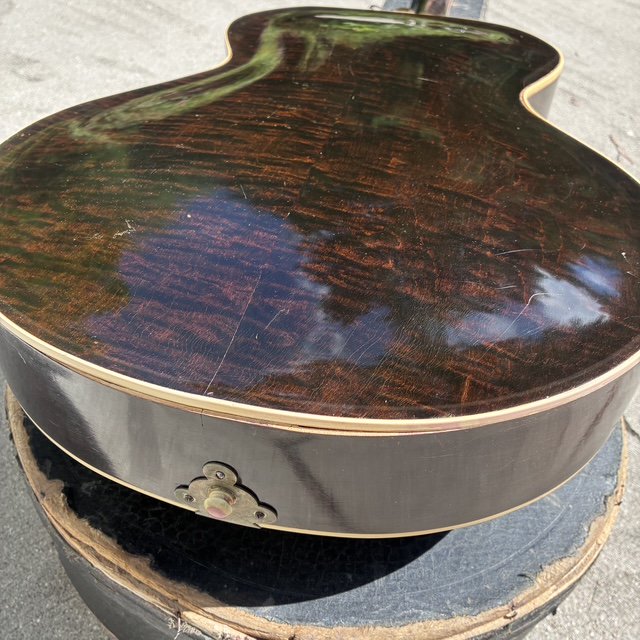 Vintage 1932 Gibson L-7 Archtop Acoustic Guitar & Case