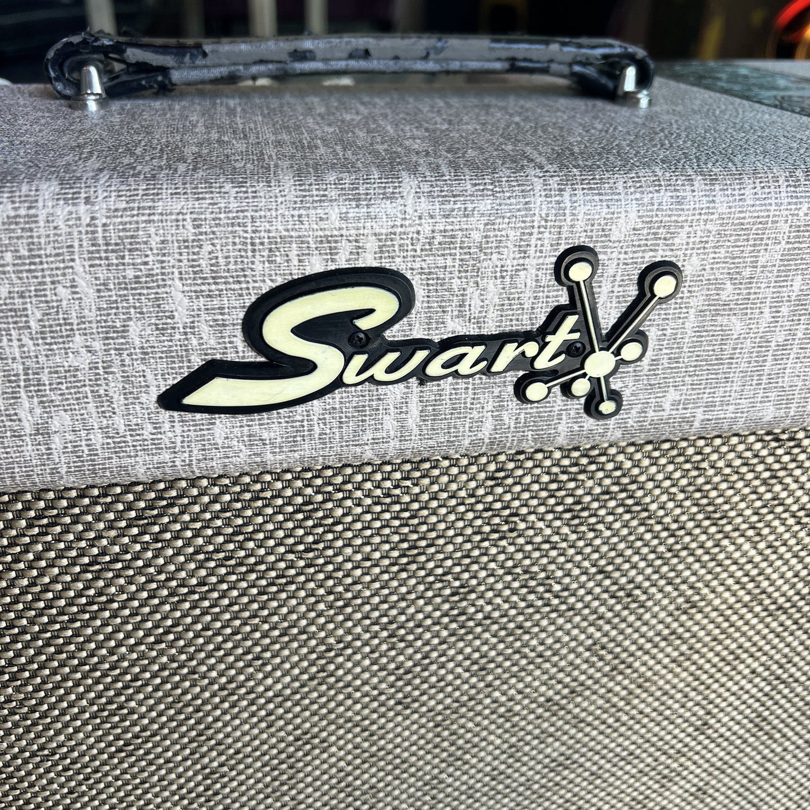Swart MOD 84 15-Watt Hand-Wired Tube Combo Amp – Brown Western Stripe (w/ Night Light Jr. Attenuator)