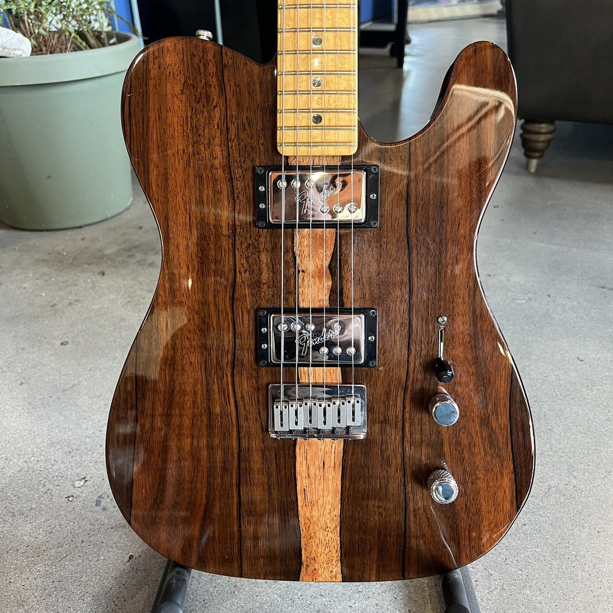 Fender Select Telecaster HH, Birdseye Maple Fingerboard, Natural
