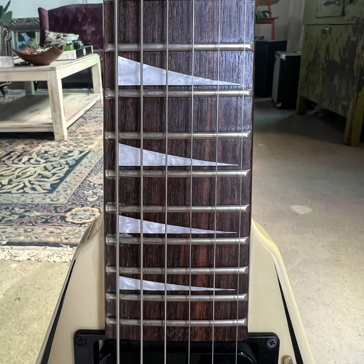 Jackson Pro Series RR5 Randy Rhoads - Made in Japan - Ivory with Black Pinstripes - 2006