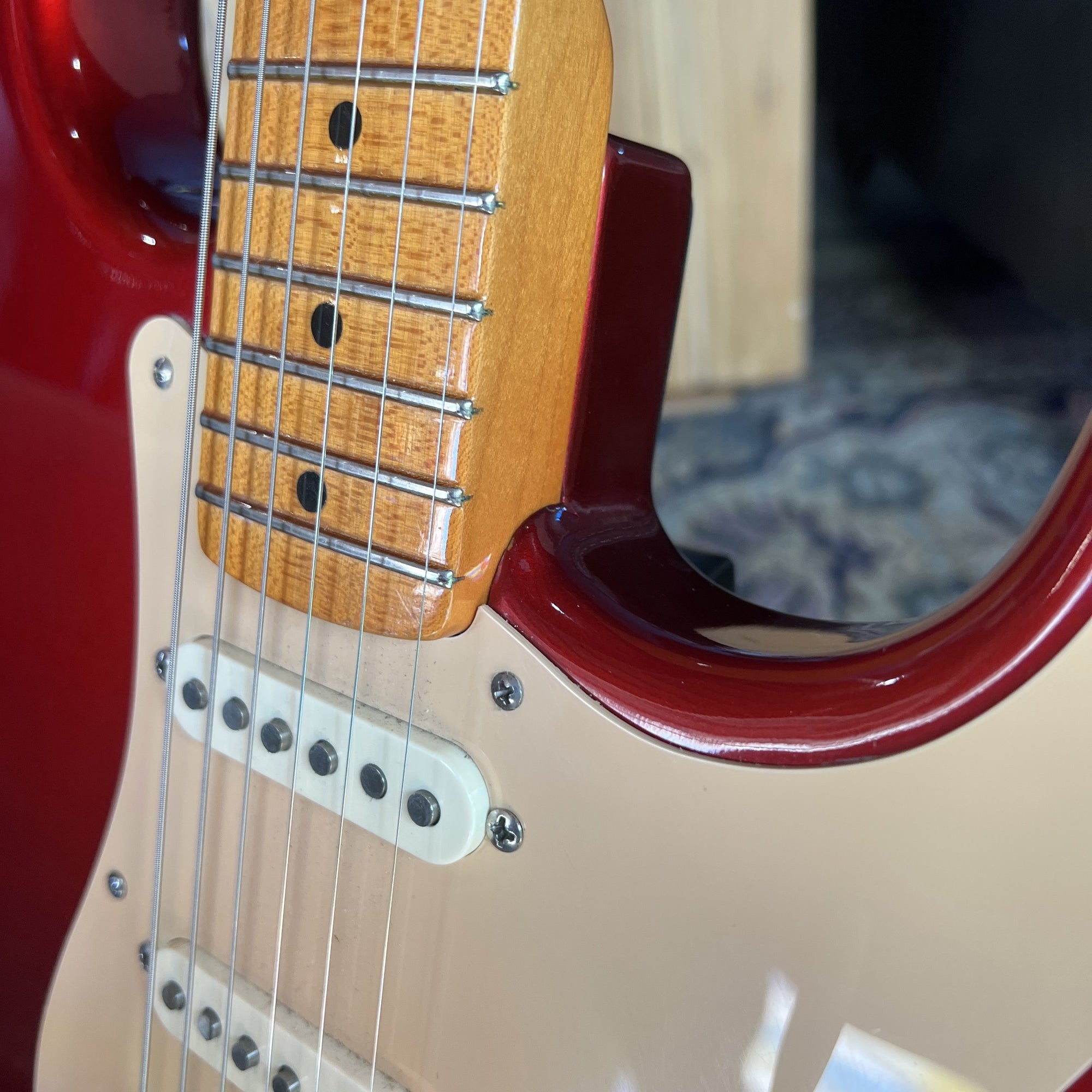Fender Eric Johnson Stratocaster - Candy Apple Red - EJ02082