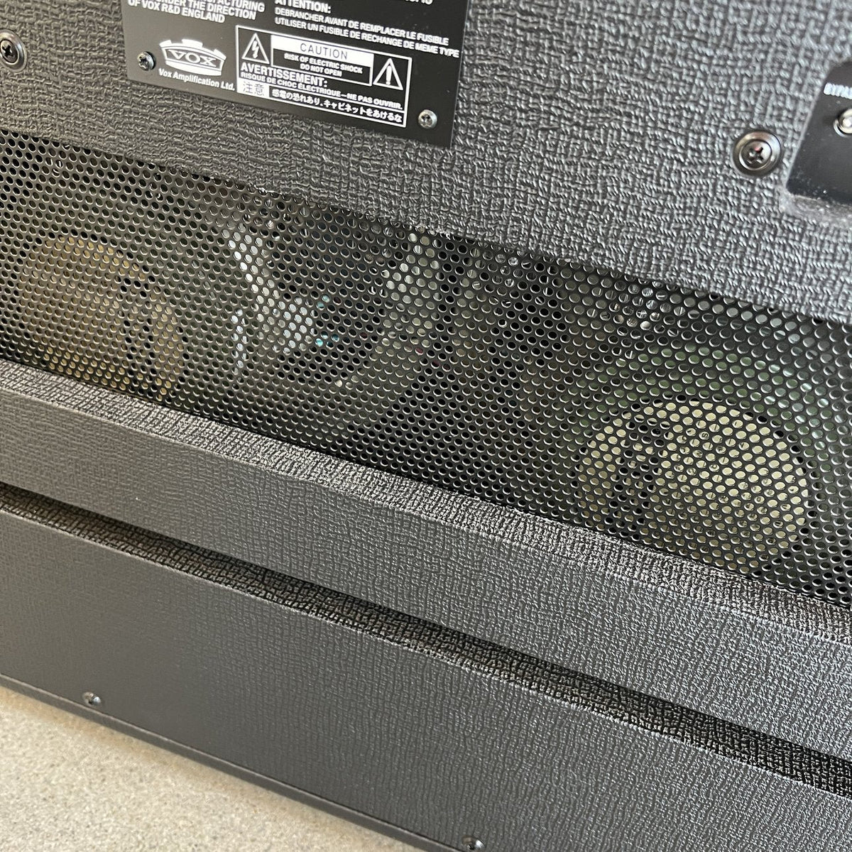 Vox AC30C2 - Celestion Greenbacks - 2011