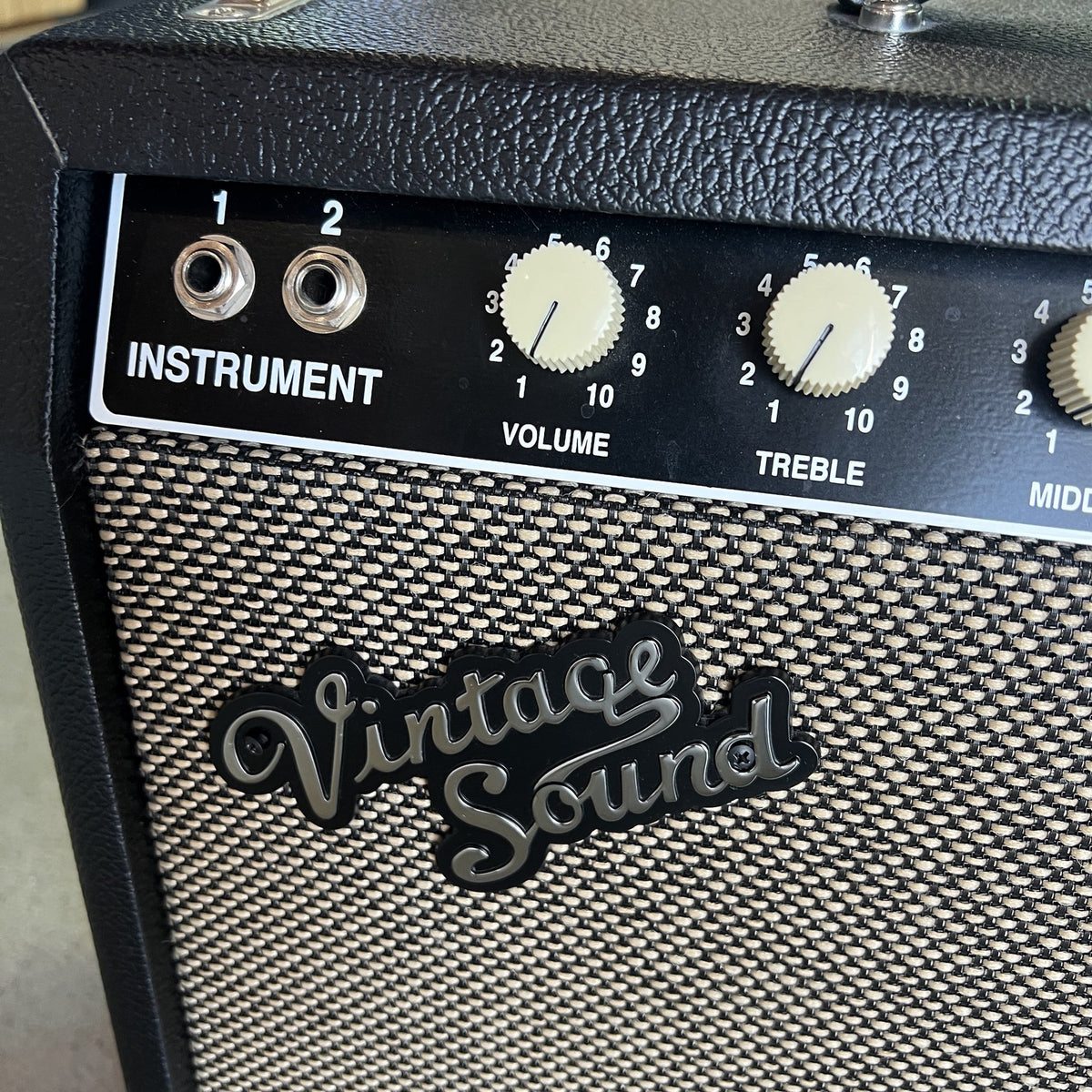 Vintage Sound Amps Vintage 15 1x12 Combo - Black/Silver with NOS Tubes & Premium Upgrades