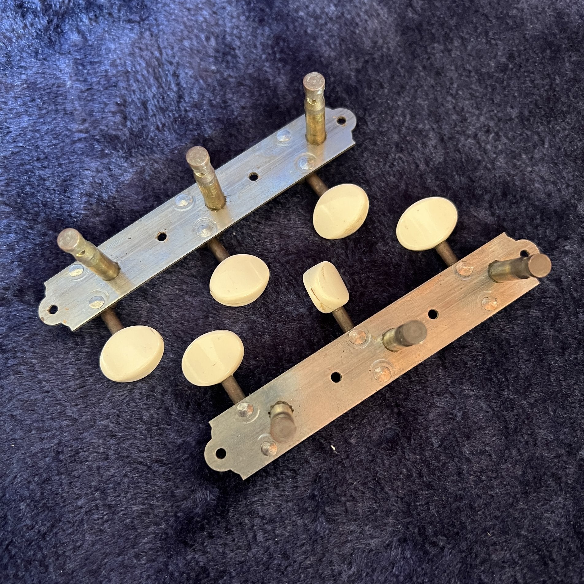 Harmony H162 Acoustic Guitar