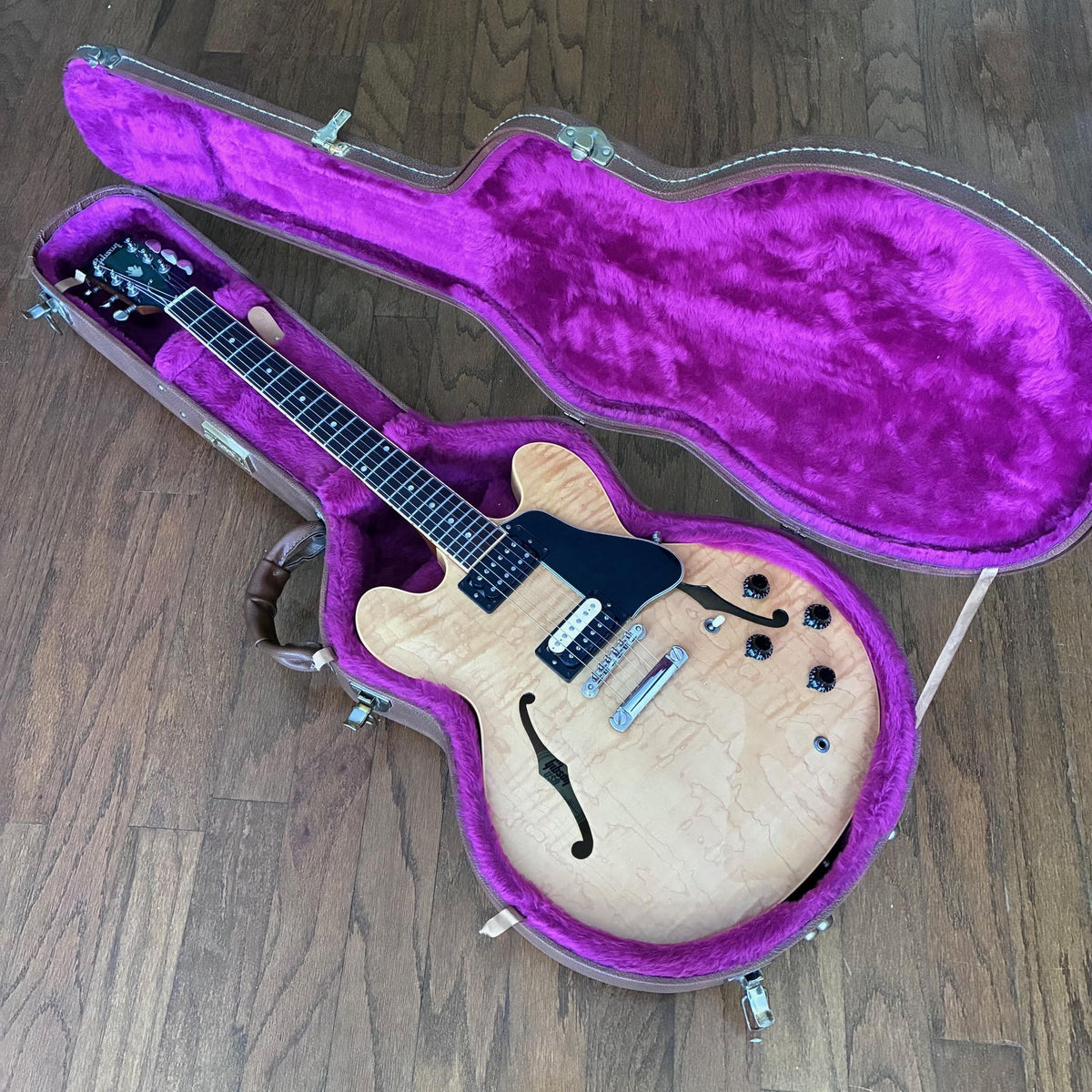 Vintage 1996 Gibson ES-335 Electric Guitar & Case | Flame Maple