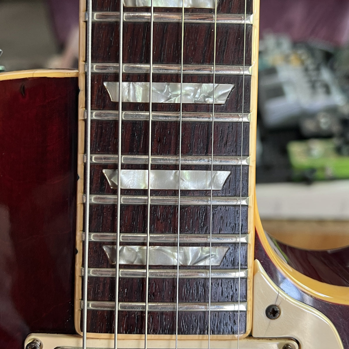 Vintage Gibson Les Paul Standard - 1976 / 1977 - Wine Red