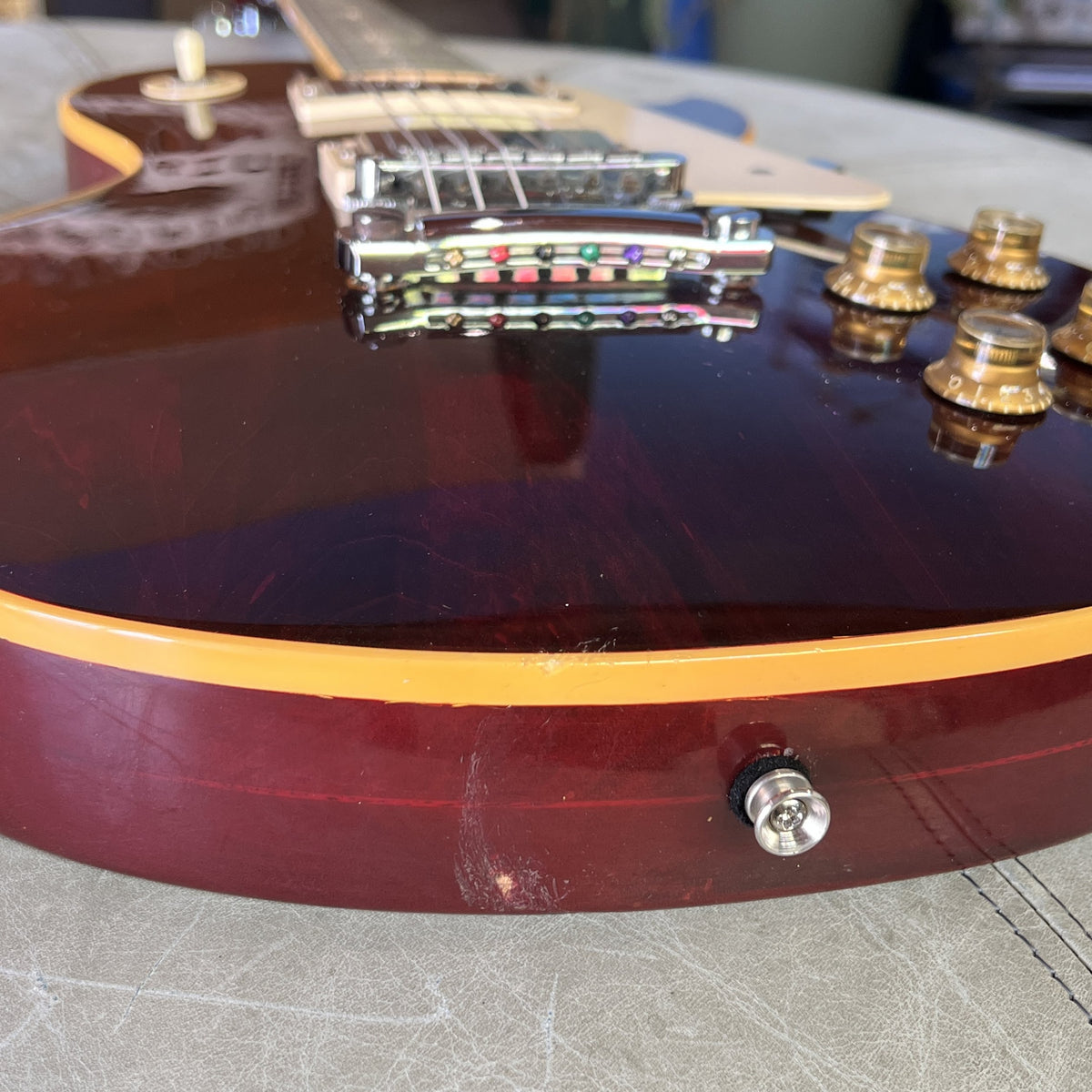Vintage Gibson Les Paul Standard - 1976 / 1977 - Wine Red